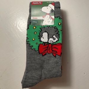 Peanuts snoopy Christmas crew socks